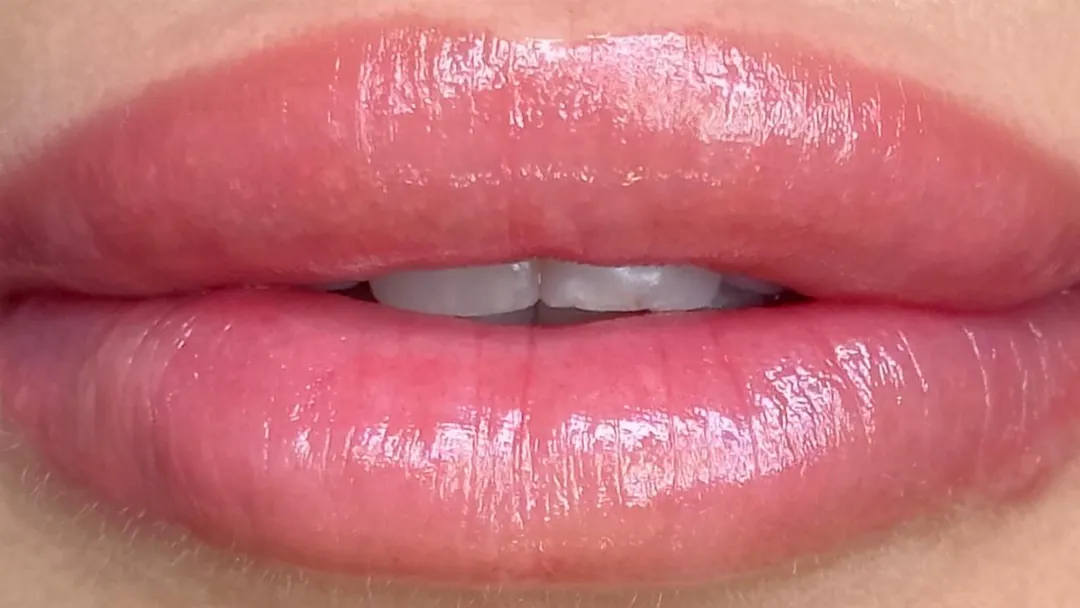 Lip Blush result: soft, even colour on the lips